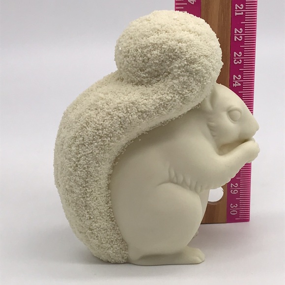 COPY - Department 56 Easter Squirrel Vintage Easter 2001 Figurine - Picture 9 of 10